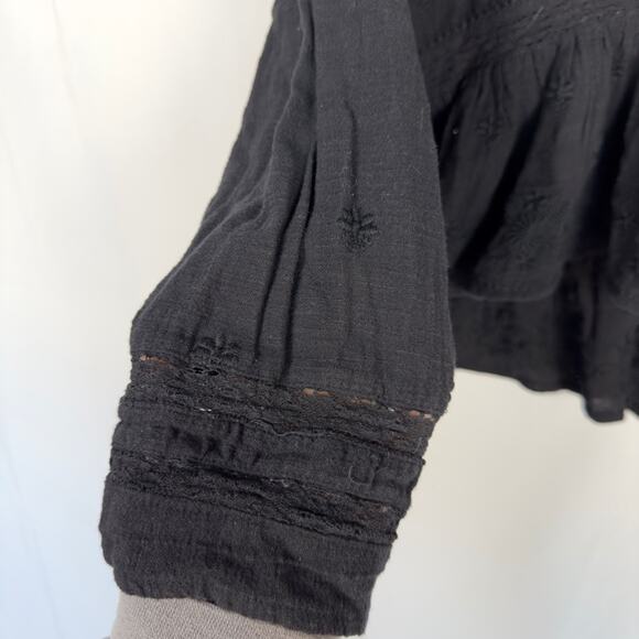 Urban Outfitters Isabella Embroidered Lace Babydoll Cropped Top Black Size Large - Picture 5 of 10